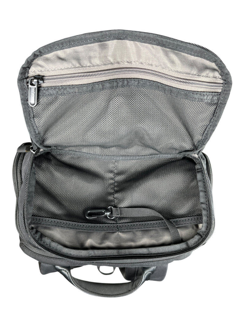 Mochila Negra
