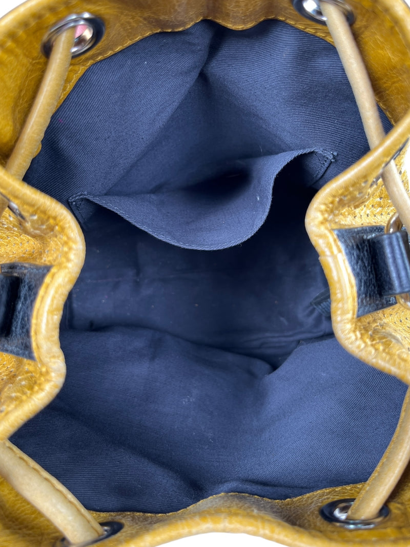 Cartera Cuero