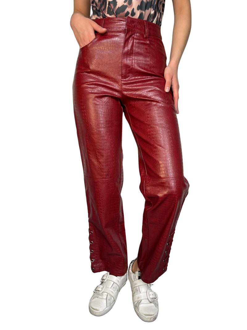 Pantalón Ecocuero Burdeo