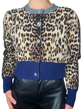 Sweater con botones joya