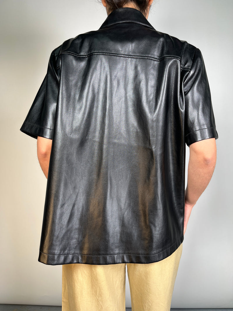 Blusa Cuero Vegano