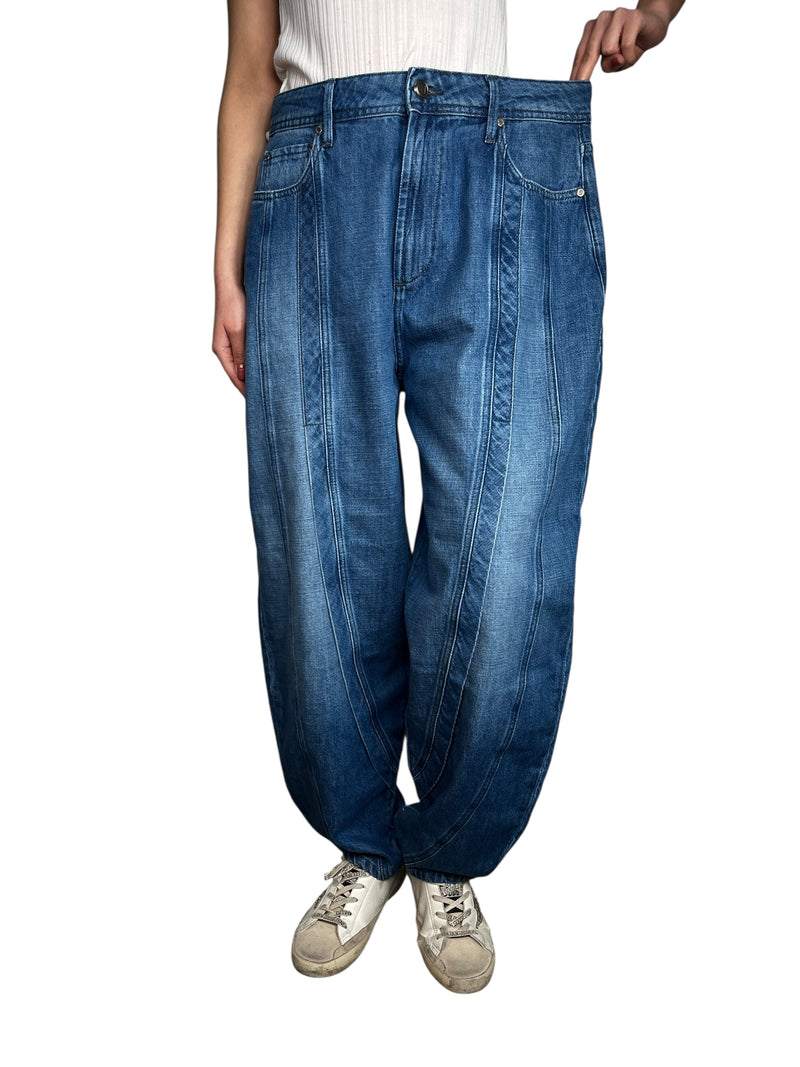 Jeans Mom