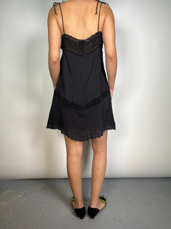 Vestido Mini Noir