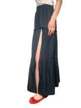 Falda Maxi Negra Vuelos