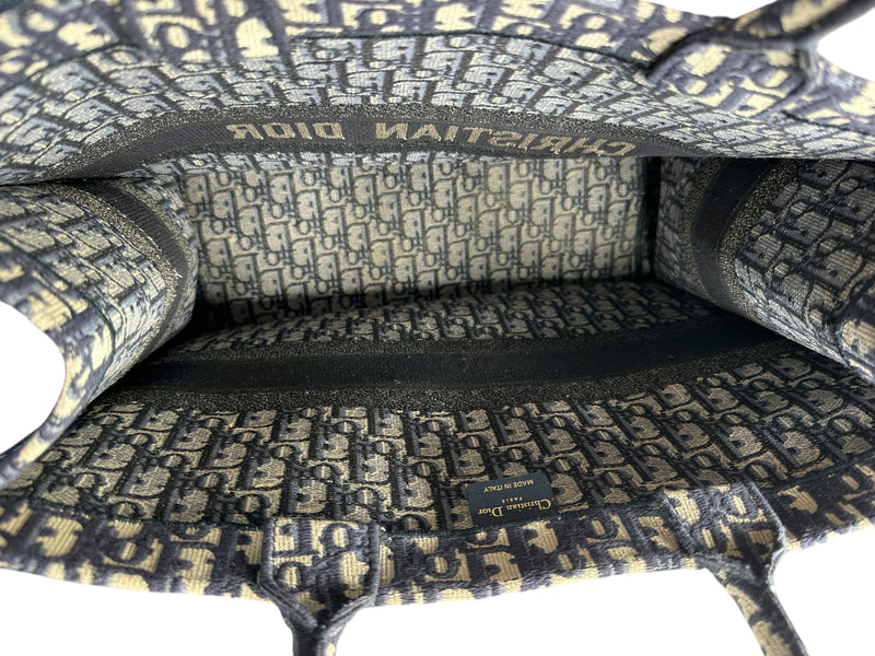 Dior Book Tote Large en Ecru y Azul