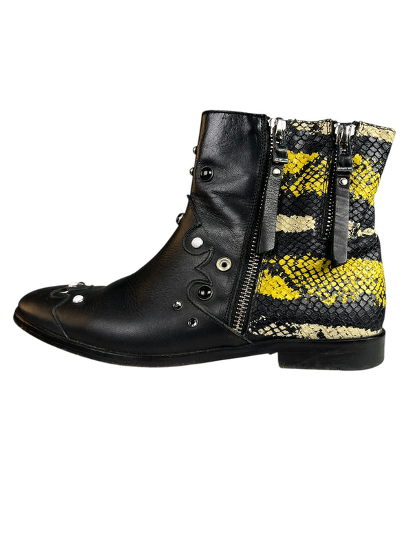 Botines tachas