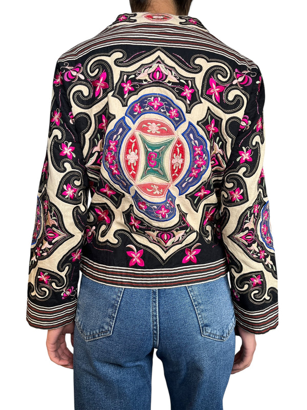 Chaqueta Bordada