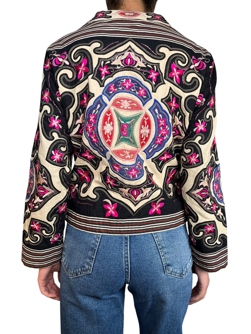 Chaqueta Bordada