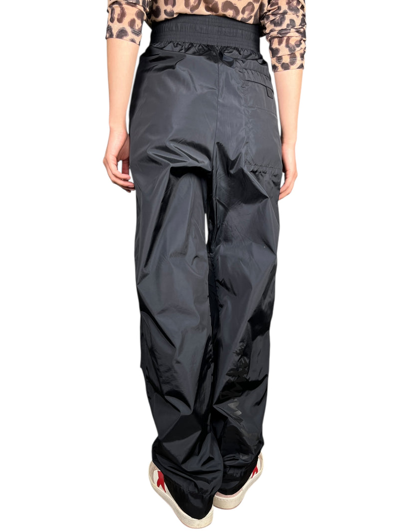 Pantalón Cargo Nylon