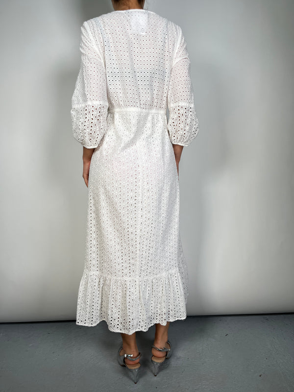 Vestido Broderie