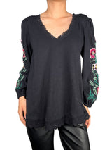 Polera Mangas Bordadas