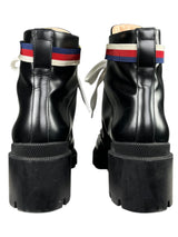 Botín Gucci Sylvie Web 55mm Cuero Negro