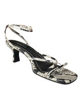 Sandalia Strappy Serpiente