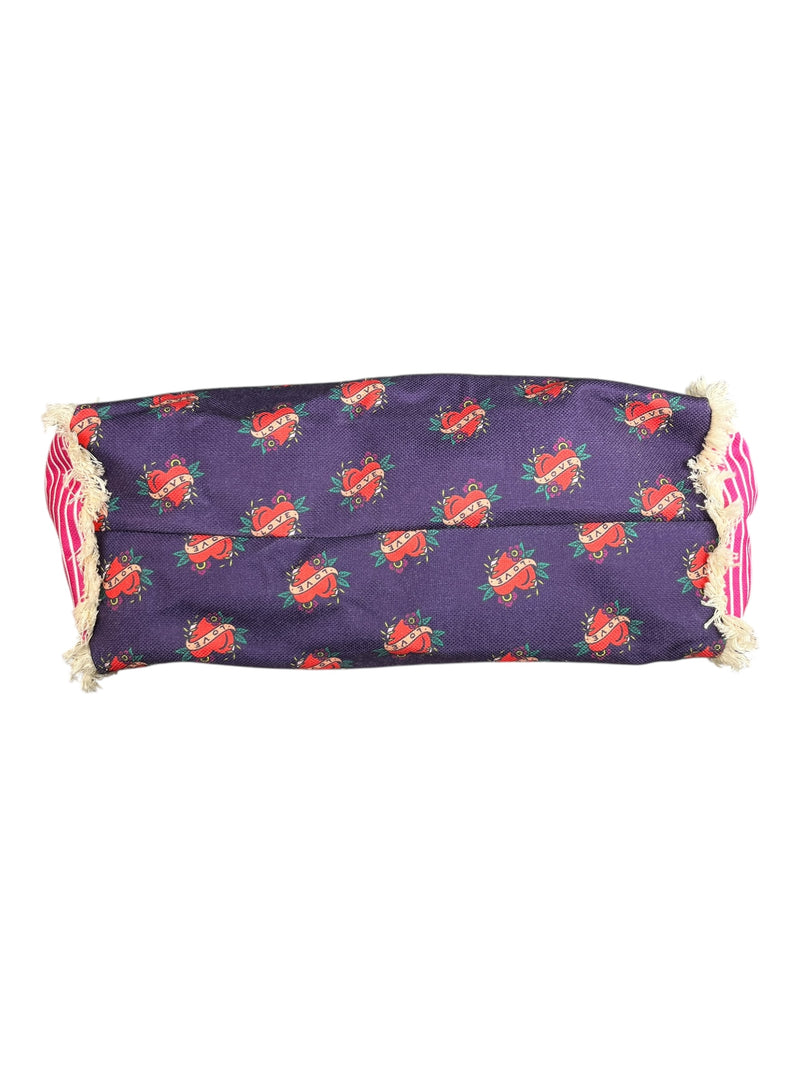 Cartera Love