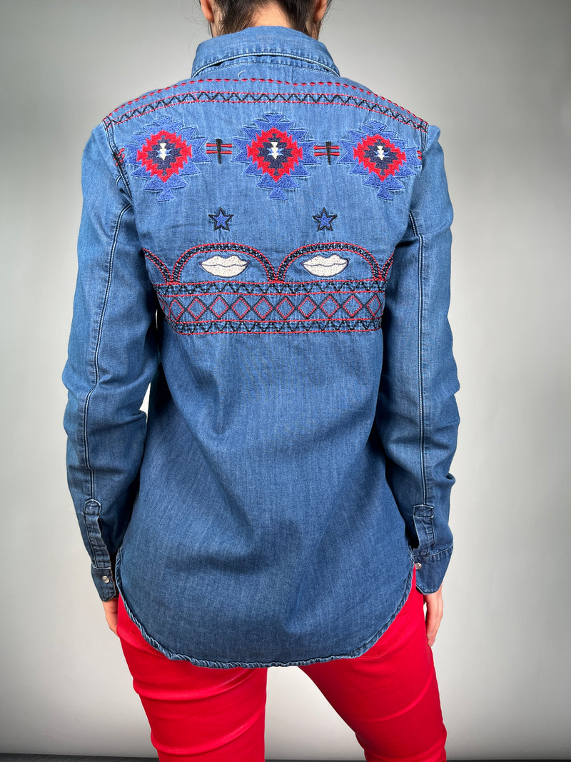 Blusa Bordada