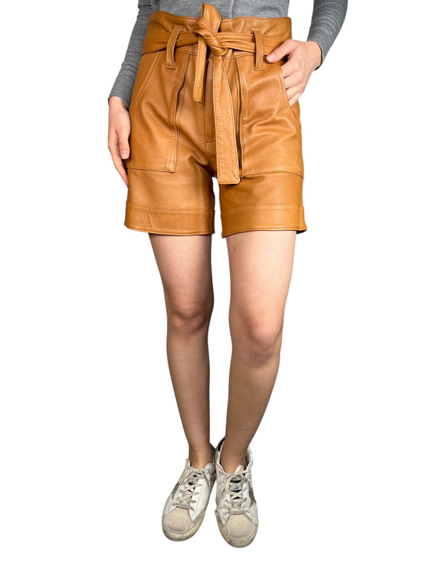 Short Lazo Cuero