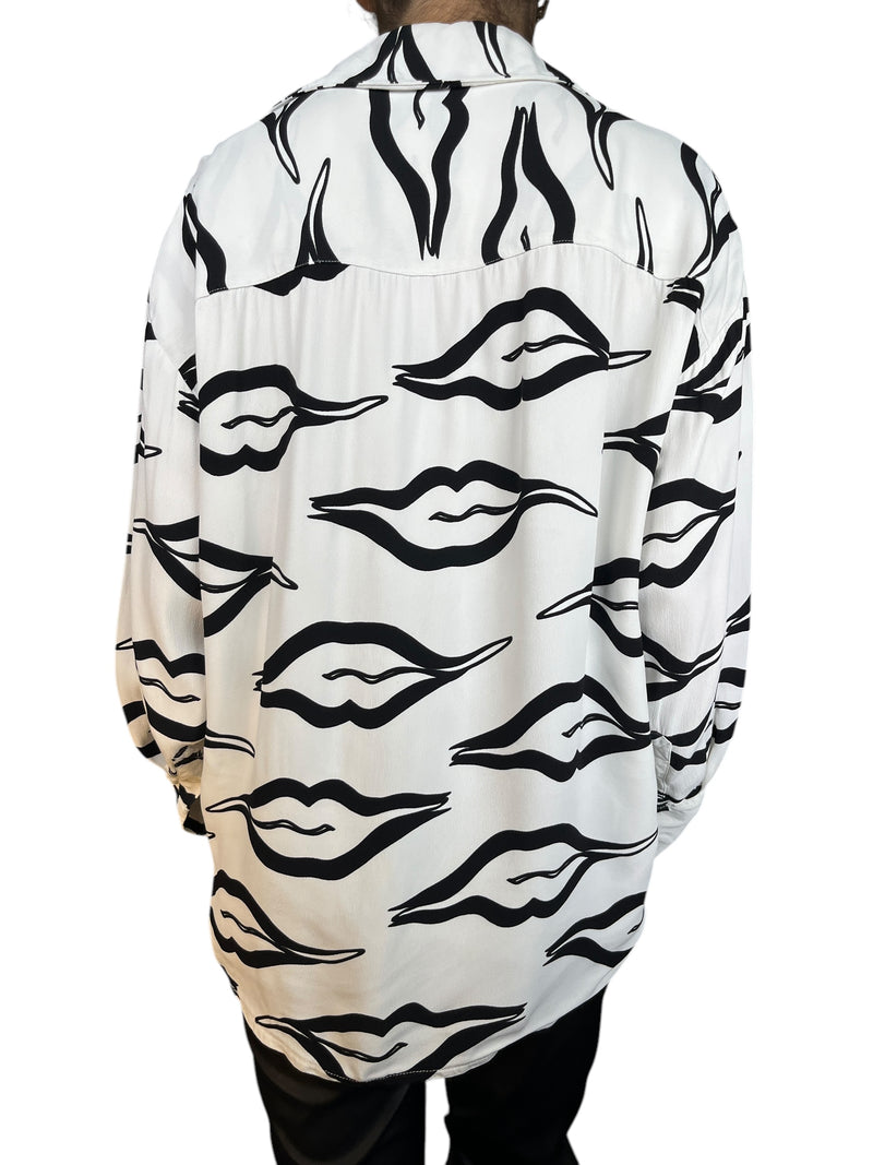 Blusa Kisses Viscosa Oversize