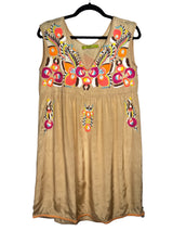 Vestido Bordado