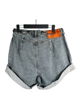 Short Botones Concho