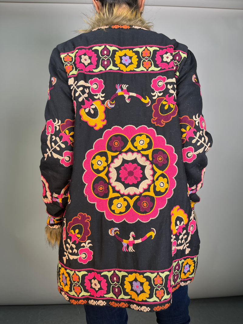 Chaqueta Lahu Anzar