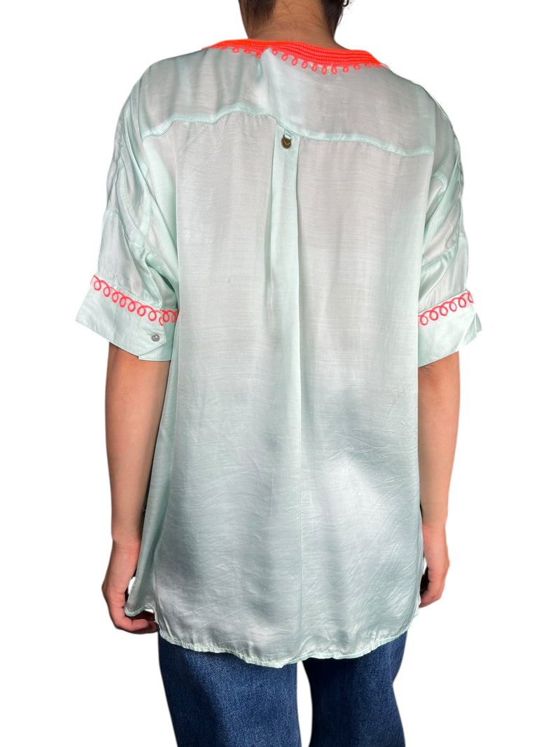 Blusa Bordada