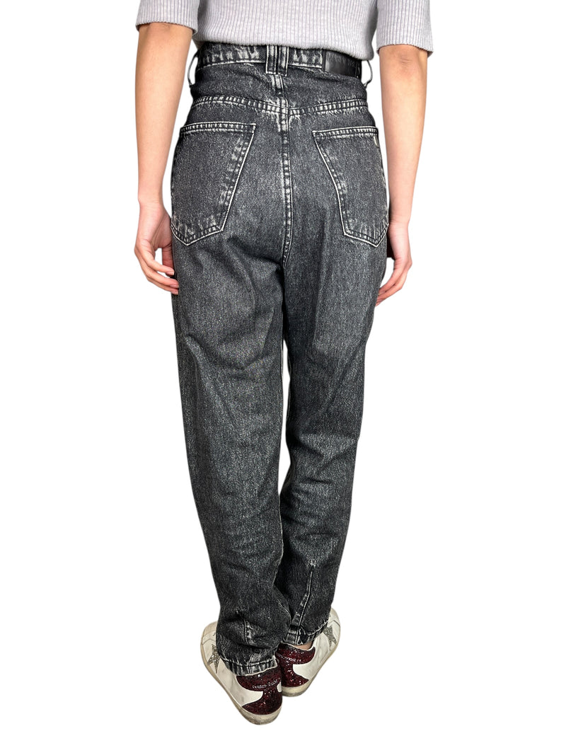 Jeans Mom