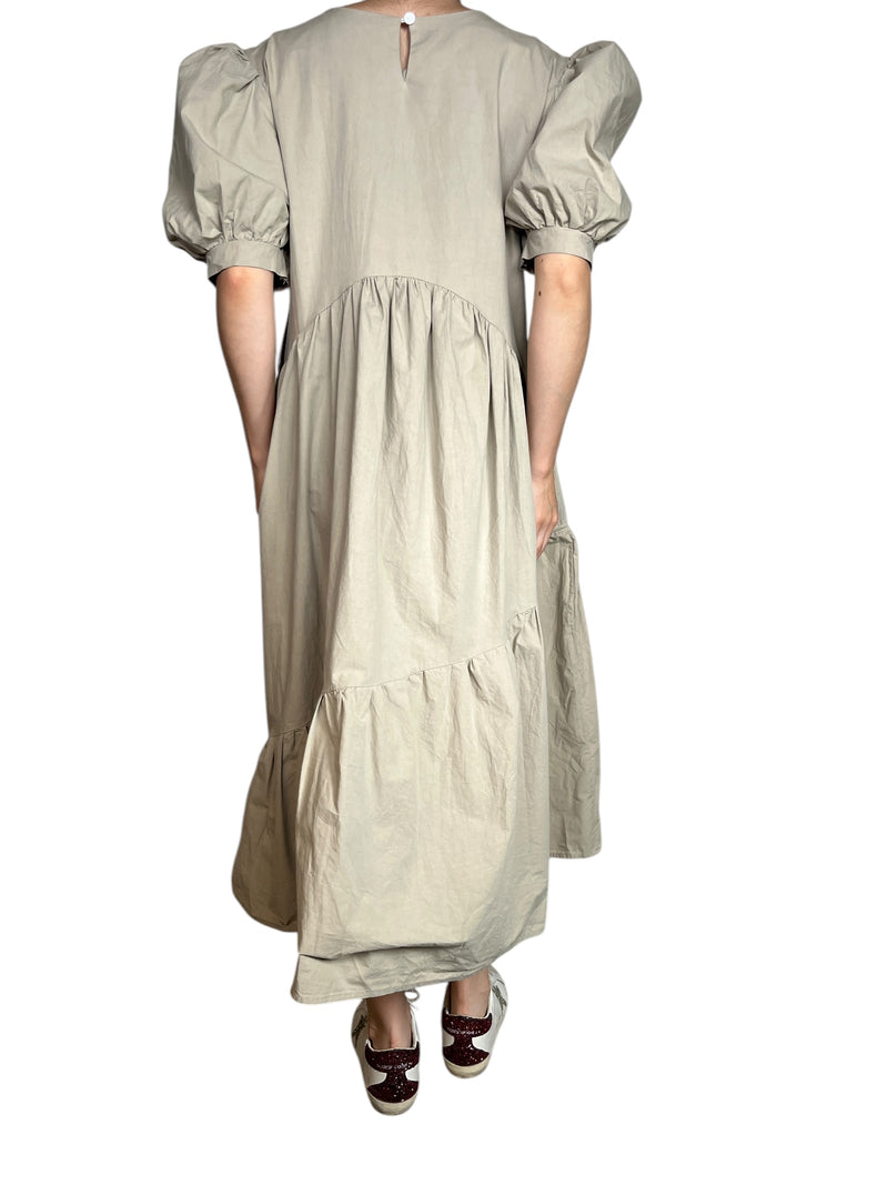 Vestido Mangas Aglobadas