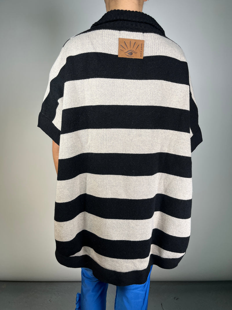 Sweater Logomania