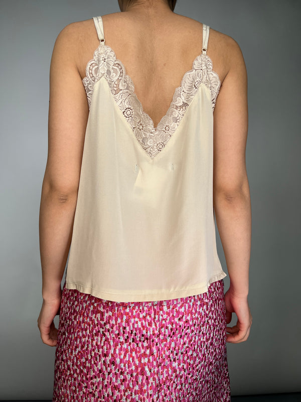 Top Seda Abala