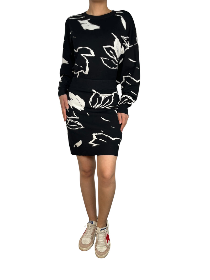 Set Sweater Y Falda