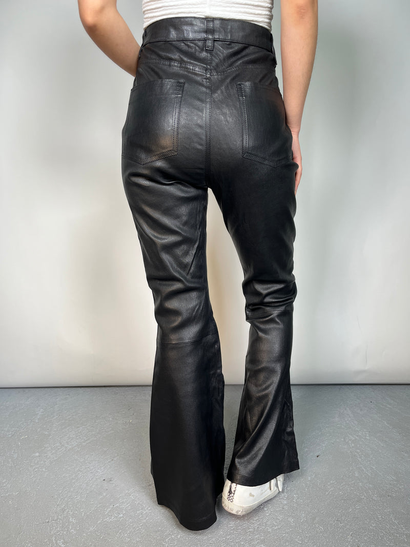 Pantalón Cuero