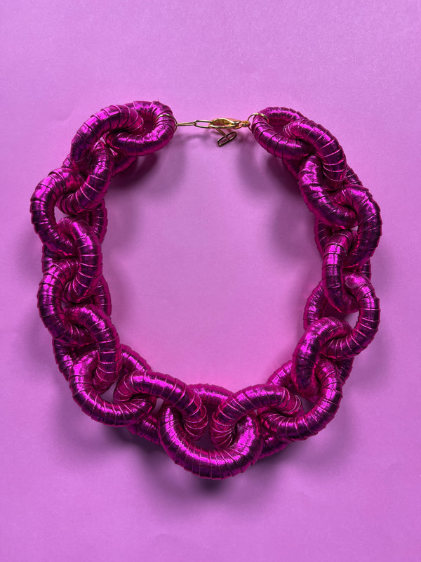 Collar Eslabón Fucsia Metallic