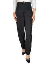 Pantalón Bolsillos Ribeteados