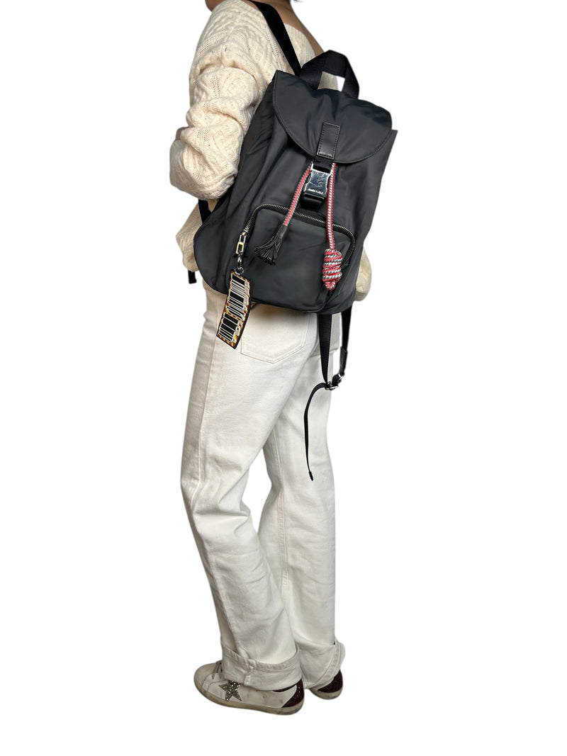 Mochila Gris