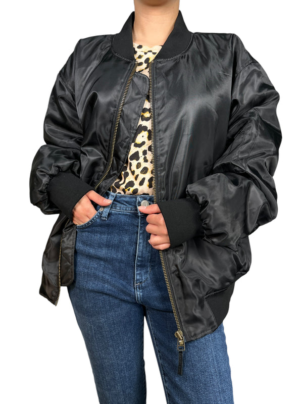 Bomber Leon 