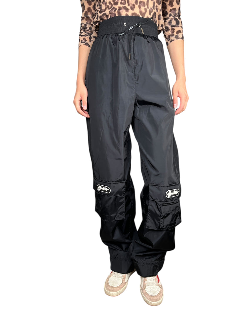 Pantalón Cargo Nylon