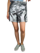 Shorts Silver Metalizados