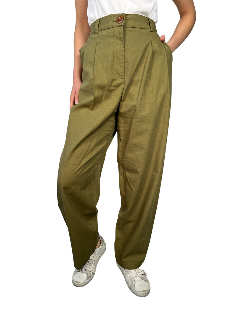 Pantalón Verde Pinzas