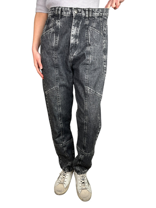 Jeans Mom