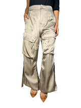 Pantalón Cargo Satinado