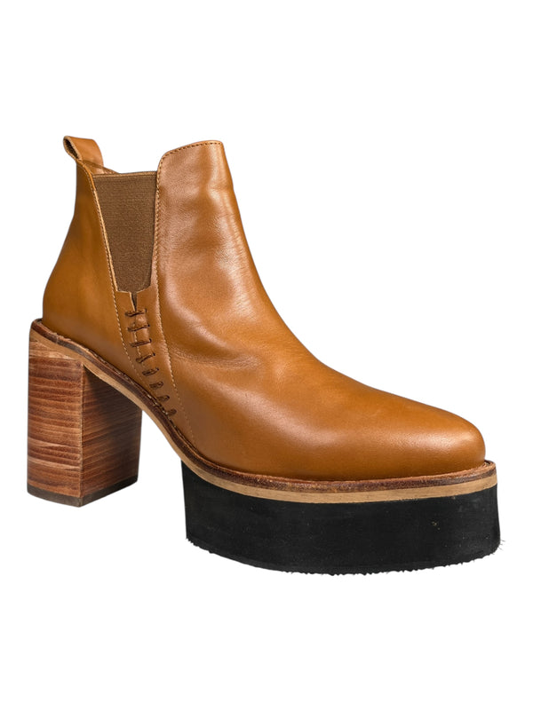 Botines Camel