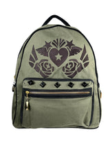 Mochila Bordada con Tachas