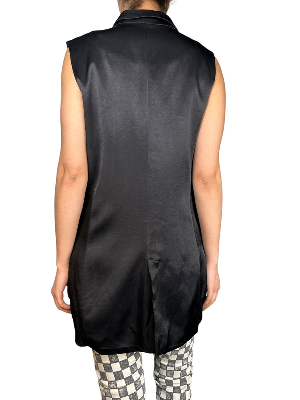 Blazer Sin Mangas Francisca Larrain x Basement