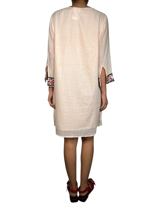 Vestido Rosado Bordado