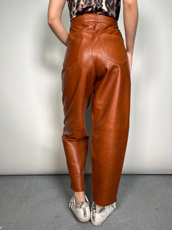 Pantalón Cuero