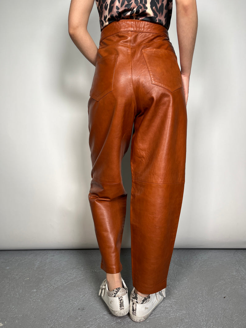 Pantalón Cuero