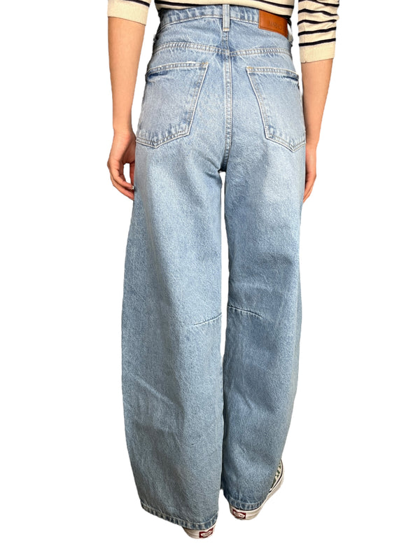 Jeans Mom