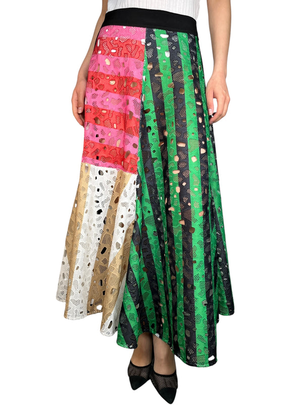 Falda Broderie