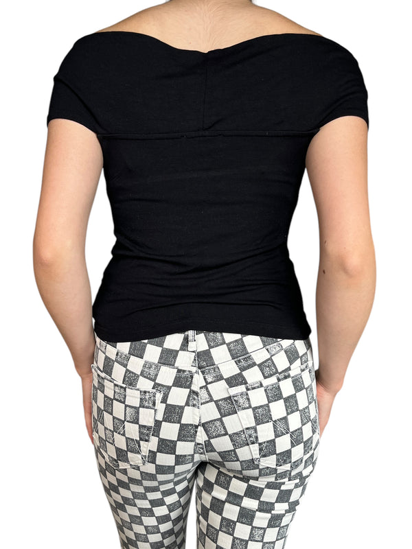 Polera Nudo