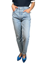 Jeans Mom